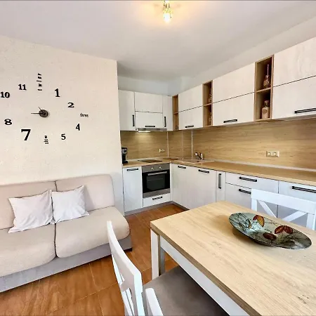 Διαμέρισμα Panorama Dreams - Menada