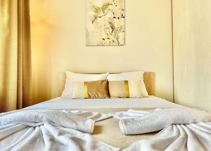 Апартаменты Panorama Dreams - Menada