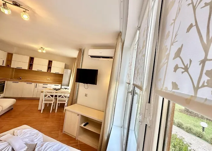 Panorama Dreams - Menada *